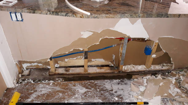 Best Emergency water damage restoration  in Clatskanie, OR